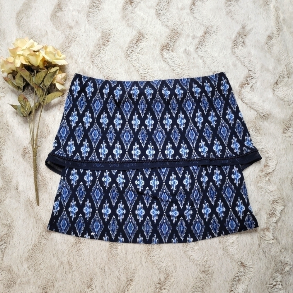 WHBM Blue Diamond Geometric Print Strapless Layered Blouse Size S‎